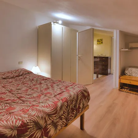 Casa Rifrullo Risto Apartment *